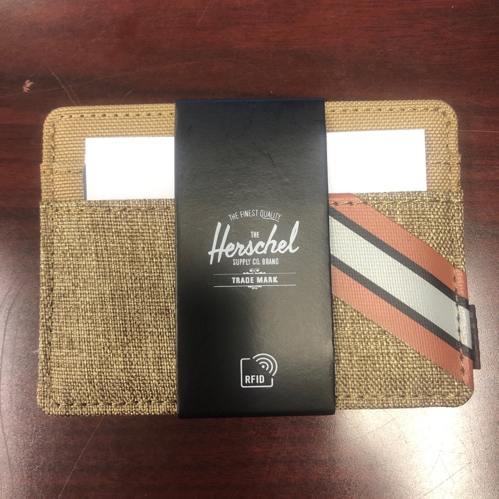 Herschel Supply Co Charlie Wallet Beige Cardholder